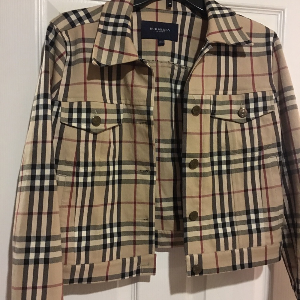 BURBERRY JACKET